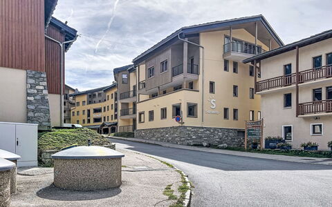 Terrasses de Termignon: Lejlighed, Udvej, Svømmepøl, Ejerlejlighed, Altan, Hotel, Eco Hotel, Villa, Stueplante