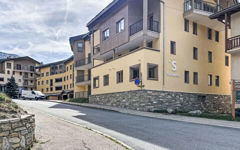 Terrasses de Termignon: Lejlighed, Udvej, Svømmepøl, Ejerlejlighed, Altan, Hotel, Eco Hotel, Villa, Stueplante