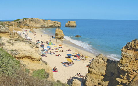 Encosta São José Escape: Kyst, Krop Af Vand, Naturligt Miljø, Strand, Coastal Og Oceaniske Landskabsformer, Rots, Hav, Kyst, Sommer, Horisont