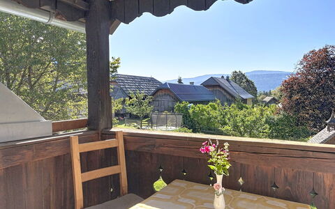 Ferienhaus Huber: Træ, Sommerhus, Skygge, Altan, Veranda, Hårdttræ, Bejdse, Stueplante, Blomsterkrukke, Udendørs Struktur