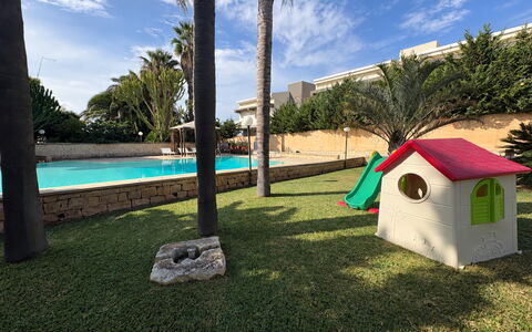 Villa le Palme, Marina di Ragusa: Svømmepøl, Udvej, Skygge, Hacienda, Landscaping, Eco Hotel, Estate, Have