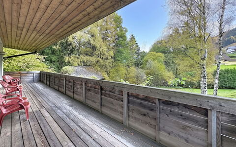 Afritz am See 9: Blå, Træ, Møbel, Hjem, Udendørs Møbler, Stol, Skygge, Altan, Bejdse, Eco Hotel