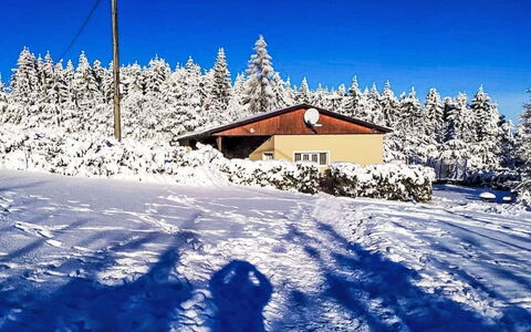 Svahová 2: Blå, Træ, Møbel, Hjem, Udendørs Møbler, Stol, Skygge, Altan, Bejdse, Eco Hotel