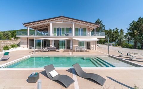 Dimora Montefalcone 8, Emma Villas: Hjem, Veranda, Udvej, Estate, Svømmepøl, Altan, Villa, Skygge, Mansion, Eco Hotel