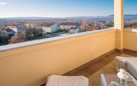 Ivana: Lejlighed, Hotel, Altan, Villa
