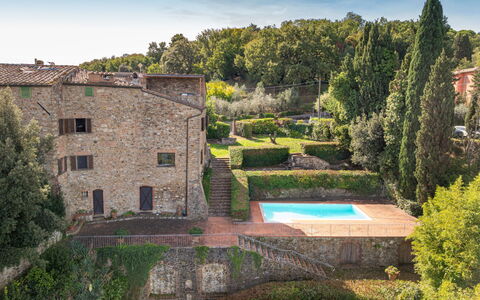 La Casa di Famiglia: Svømmepøl, Udvej, Hotel, Skygge, Villa, Altan, Eco Hotel, Ferieby, Luftfotografering