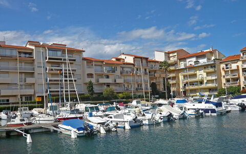Les Marines de Port Canet: Marina, Havn, Himmel, Vandvej, Ejendom, Båd, Kvarter, Dok, Stad, Havn
