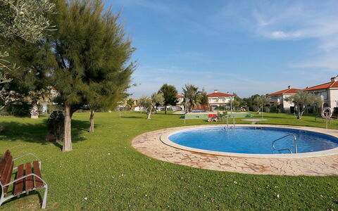 Jalisco de Los Monteros: Ejendom, Ejendom, Svømmepøl, Boligområde, Hus, Bygning, Græs, Estate, Hjem, Lejlighed
