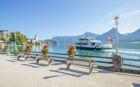 Sankt Wolfgang im Salzkammergut 50: Turisme, Ferie, Himmel, Strand, Køretøj, Hav, Sommer, Ocean, Bjerg, Båd