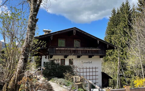 Kaiserhof: Plante, Himmel, Bygning, Sky, Vindue, Træ, Hus, Land Lot, Sommerhus, Træ