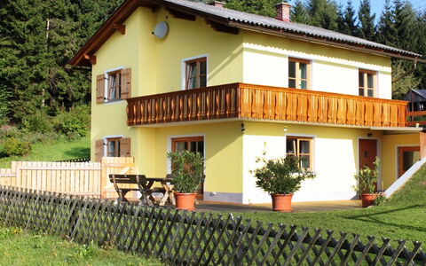 Schönhart: Plante, Bygning, Vindue, Himmel, Træ, Sommerhus, Landdistrikt, Hus, Facade, Fritid