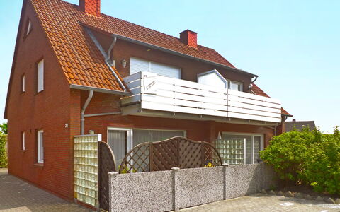 Norddeich 553: Bygning, Himmel, Ejendom, Plante, Hus, Vindue, Træ, Sidespor, Sommerhus, Facade