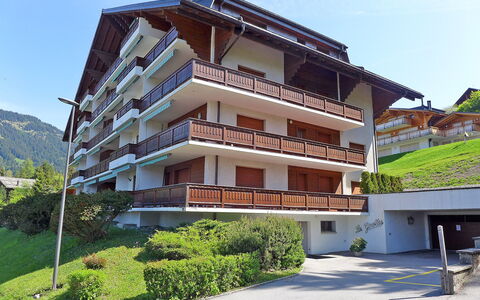 Villars 784: Himmel, Plante, Bygning, Ejendom, Vindue, Urban Design, Hus, Ejerlejlighed, Boligområde, Ejendom