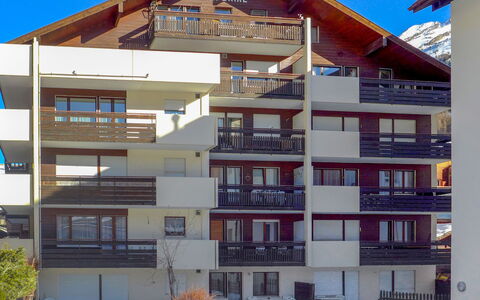 Zermatt 45: Boligområde, Ejendom, Arkitektur, Lejlighed, Bygning, Hus, Blandet Brug, Ejerlejlighed, Ejendom, Facade