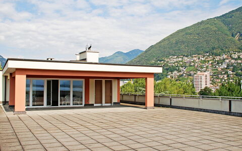 Locarno 410: Ejendom, Bygning, Hus, Ejendom, Hjem, Arkitektur, Himmel, Tag, Facade, Boligområde