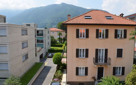 Ascona 100: Boligområde, Ejendom, Bygning, Hus, Kvarter, Lejlighed, Hjem, Arkitektur, Ejendom, Stad