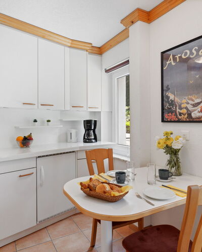 Promenade Apt 116 100.5