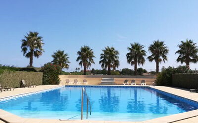 Saint Cyprien 715