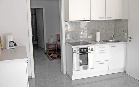 Willmann: Værelse, Ejendom, Køkken, Møbel, Etage, Bygning, Større Bandage, Hus, Flise, Cabinetry