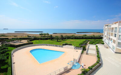 Cap D'Agde 280: Vand, Himmel, Sky, Plante, Bygning, Skygge, Svømmepøl, Land Lot, Urban Design, Fritid