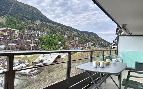 Nendaz 571: Lejlighed, Altan, Urban Design, Bjergkæde, Hill Station, Ejerlejlighed, Alps, Kam, Bjerglandsby