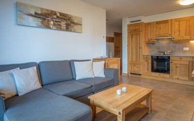 Les Chalets de Marie a 21 176.1: Ejendom, Møbel, Couch, Bord, Cabinetry, Indretning, Træ, Belysning, Countertop, Stue