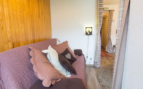 La Toussuire 260: Ejendom, Bygning, Komfort, Træ, Bed Frame, Indretning, Etage, Gulvbelægning, Væg, Window Blind