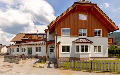 Sankt Margarethen im Lungau 120: Sky, Himmel, Plante, Bygning, Ejendom, Vindue, Hus, Land Lot, Træ, Boligområde