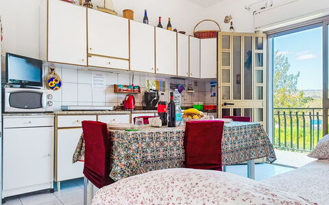 Clara: Møbel, Indretning, Gulvbelægning, Værelse, Etage, Textile, Loft, Belysning, Lejlighed, Hjem