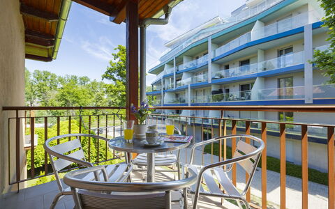 Catalpa: Blå, Altan, Skygge, Udendørs Møbler, Eco Hotel, Udvej, Veranda, Hotel, Stueplante