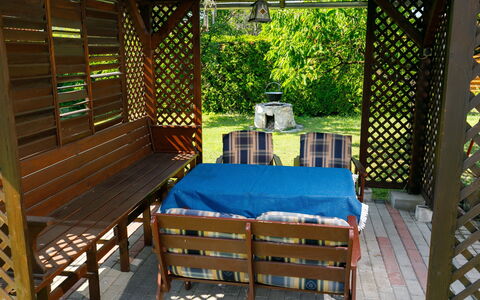 Pergola: Træ, Skygge, Indretning, Fritid, Ejendom, Toner Og Skygger, Træ, Hårdttræ, Plante, Gulvbelægning