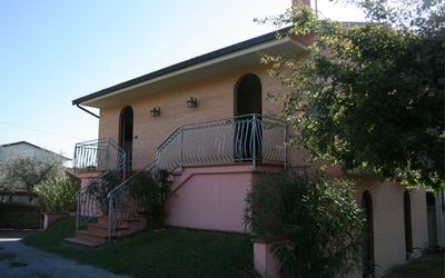 La Casina Delle Fate: Ejendom, Hus, Hjem, Bygning, Ejendom, Boligområde, Villa, Estate, Facade, Kvarter