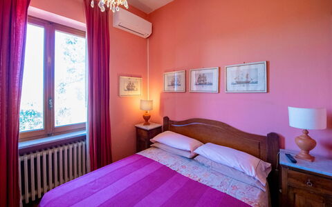 Casa Grion: Indretning, Væg, Møbel, Soveværelse, Seng, Sengetøj, Textile, Sengetøj, Etage, Værelse