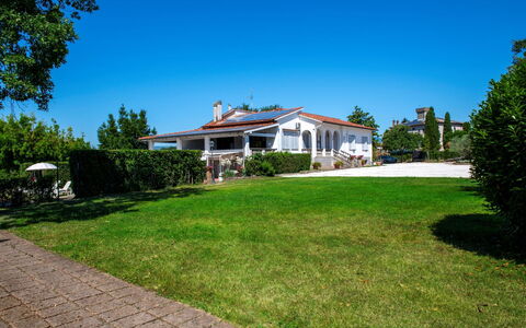 Casa Grion: Svømmepøl, Hjem, Sommerhus, Estate, Stuehus, Have, Villa, Hacienda, Gård, Landscaping