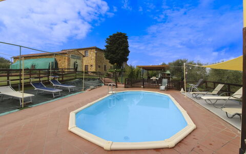 Casa Bella: Svømmepøl, Udvej, Udendørs Møbler, Eco Hotel, Hotel, Stol, Villa, Skygge, Hacienda, Paraply