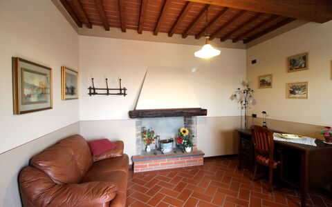 Agriturismo Arcobaleno: Værelse, Ejendom, Bygning, Møbel, Stue, Indretning, Loft, Hus, Etage, Ejendom