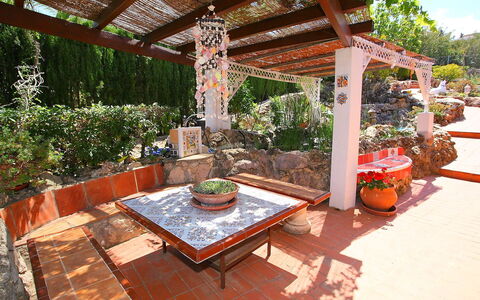 Casa Gran Sorolla: Ejendom, Pergola, Bygning, Ejendom, Hus, Gårdhave, Backyard, Værelse, Træ, Arkitektur
