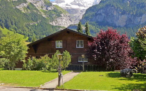 Chalet Almis 5: Bjergrige Landskabsformer, Bjerg, Bjergkæde, Ejendom, Alps, Hus, Hjem, Naturlige Landskab, Highland, Ejendom