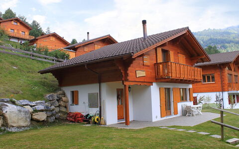 Elorian: Ejendom, Hus, Bygning, Sommerhus, Hjem, Tag, Ejendom, Stuehus, Estate, Facade