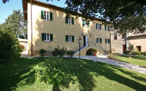 Dante: Ejendom, Bygning, Hus, Estate, Ejendom, Hjem, Arkitektur, Villa, Herregård, Boligområde