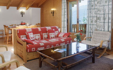 Verbier 390: Indretning, Møbel, Træ, Værelse, Gulvbelægning, Etage, Loft, Stue, Couch, Hjem