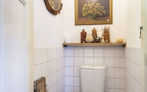 Polderzicht: Billedramme, Ejendom, Toilet, Badeværelse, Bygning, Belysning, Purple, Indretning, Etage, Væg