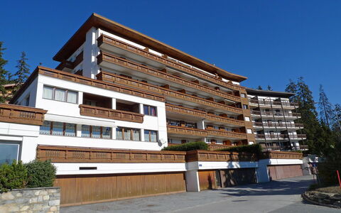 Résidence Christina Apt. 305: Bygning, Ejendom, Arkitektur, Boligområde, Hus, Lejlighed, Blandet Brug, Facade, Ejendom, Ejerlejlighed