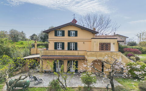 Casa Gianna: Hus, Boligområde, Hjem, Tag, Estate, Sommerhus, Have, Hacienda, Villa, Altan