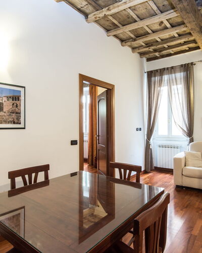 Domus Fori
