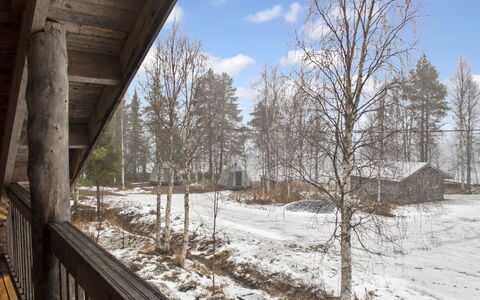 Suopursu: Træ, Vinter, Fryser, Sommerhus, Kvist, Sne, Planke, Hårdttræ, Bjælkehytte, Dagslys