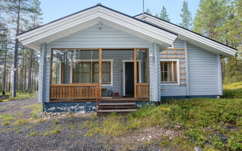 Piilola Nr 2: Træ, Sommerhus, Sidespor, Bjælkehytte, Garden Bygninger, Tømmer, Hårdttræ, Lærk, Planke