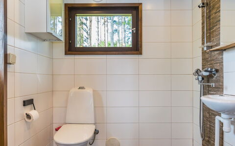 Auvola: Græs, Hus, Sommerhus, Land Lot, Hjem, Estate, Lawn, Sidespor, Stuehus, Veranda