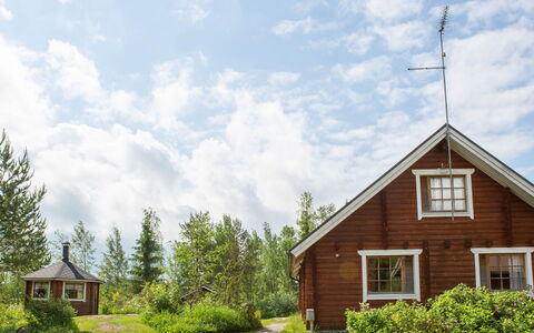 Ranta-Lemettilä: Græs, Bygning, Hus, Hjem, Sommerhus, Tag, Busk, Arkitektur, Landdistrikt