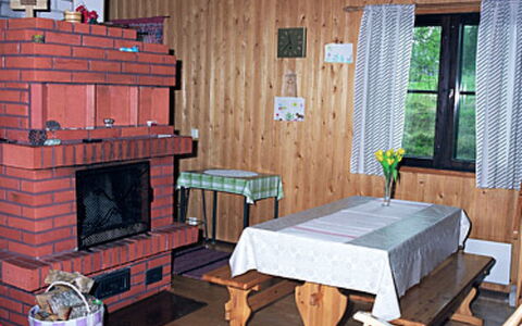 Mustikkainen: Hjem, Sommerhus, Tag, Estate, Skygge, Stuehus, Lawn, Landscaping, Have, Gård
